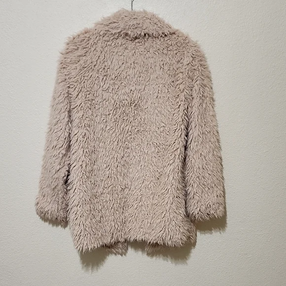 Thread & Supply Gold Cream Teddy Jacket Oversized Fuzzy - Picture 9 of 11